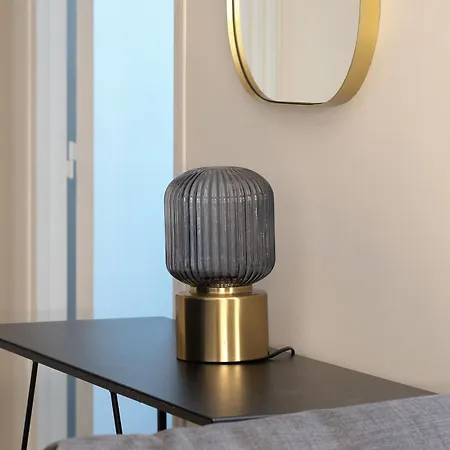 De Prestige Avec Balcon - 16e Apartment *