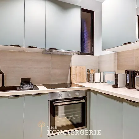De Prestige Avec Balcon - 16e Apartment